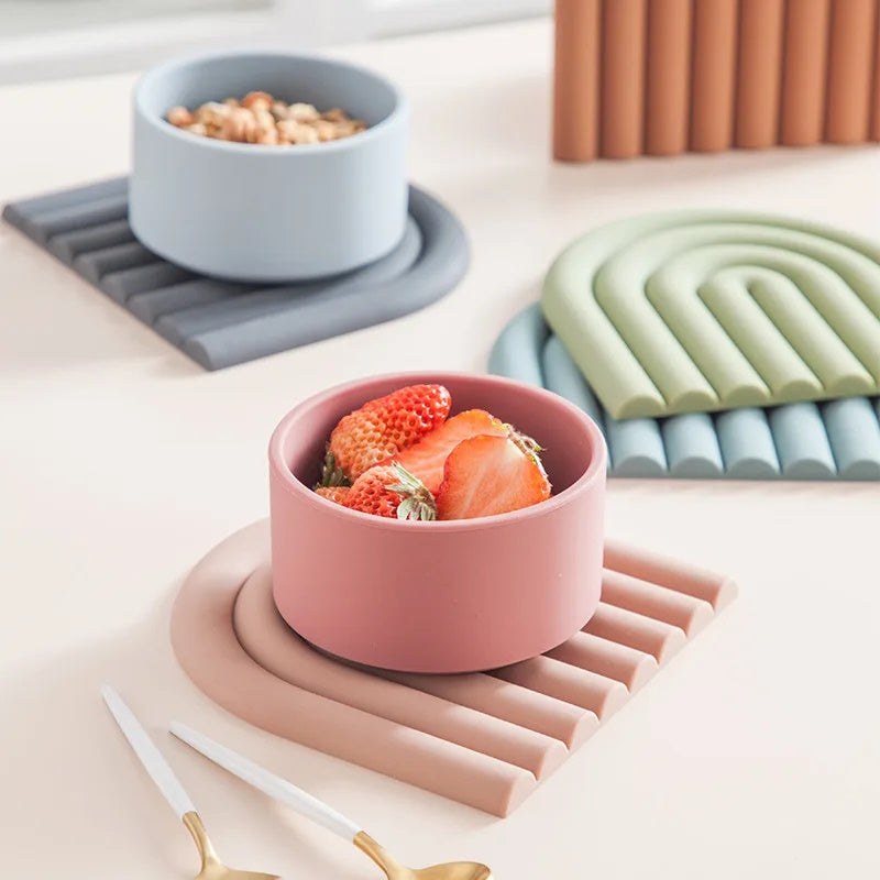 Sleek & Modern Silicone Table Placemats and Coaster Collection